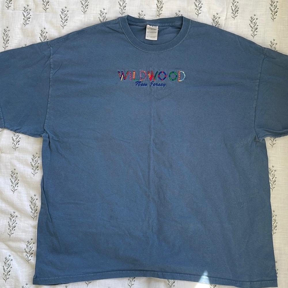 Graphic tee
